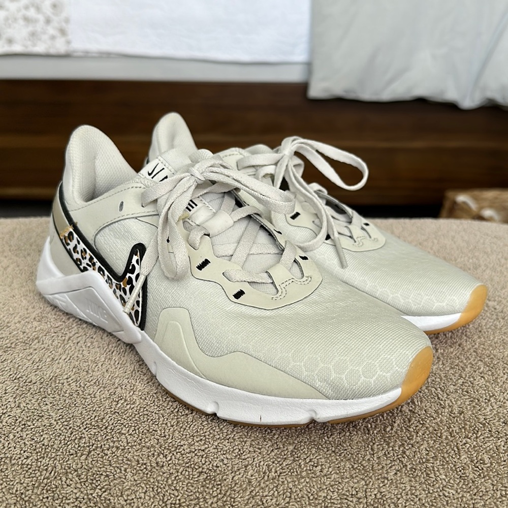 Nike Legend Essential 2 Premium Leopard Shoes